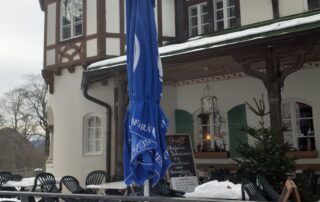 Schloss Cafe außen