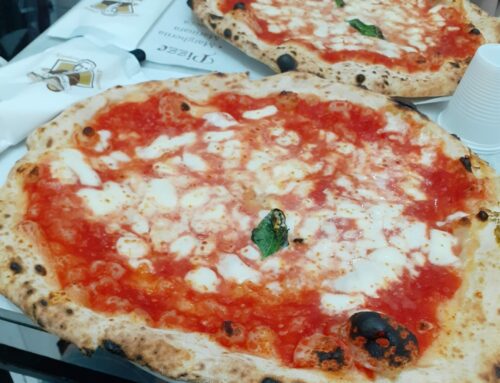 Die beste Pizza in Neapel mit Michelin Stern: L’Antica Pizzeria da Michele